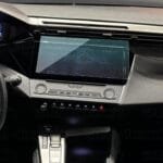 Peugeot 308 Allure Navigasyon Uyumlu 9H Ekran Nano Koruyucu