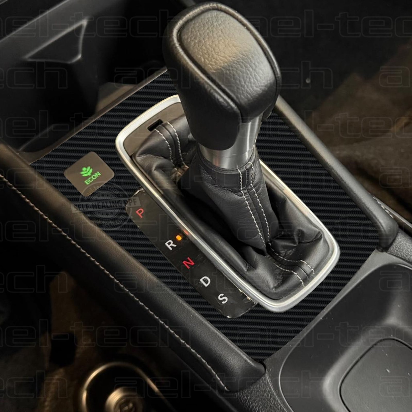 HondaCityKarbon Honda City Uyumlu Piano Black Vites Etrafı 5D Karbon Görünümlü TPU Koruma 2021/2024 - Görsel 1